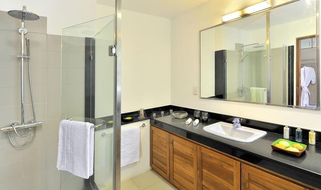 So Beach Villa In Situ Roches Noires Quarto foto